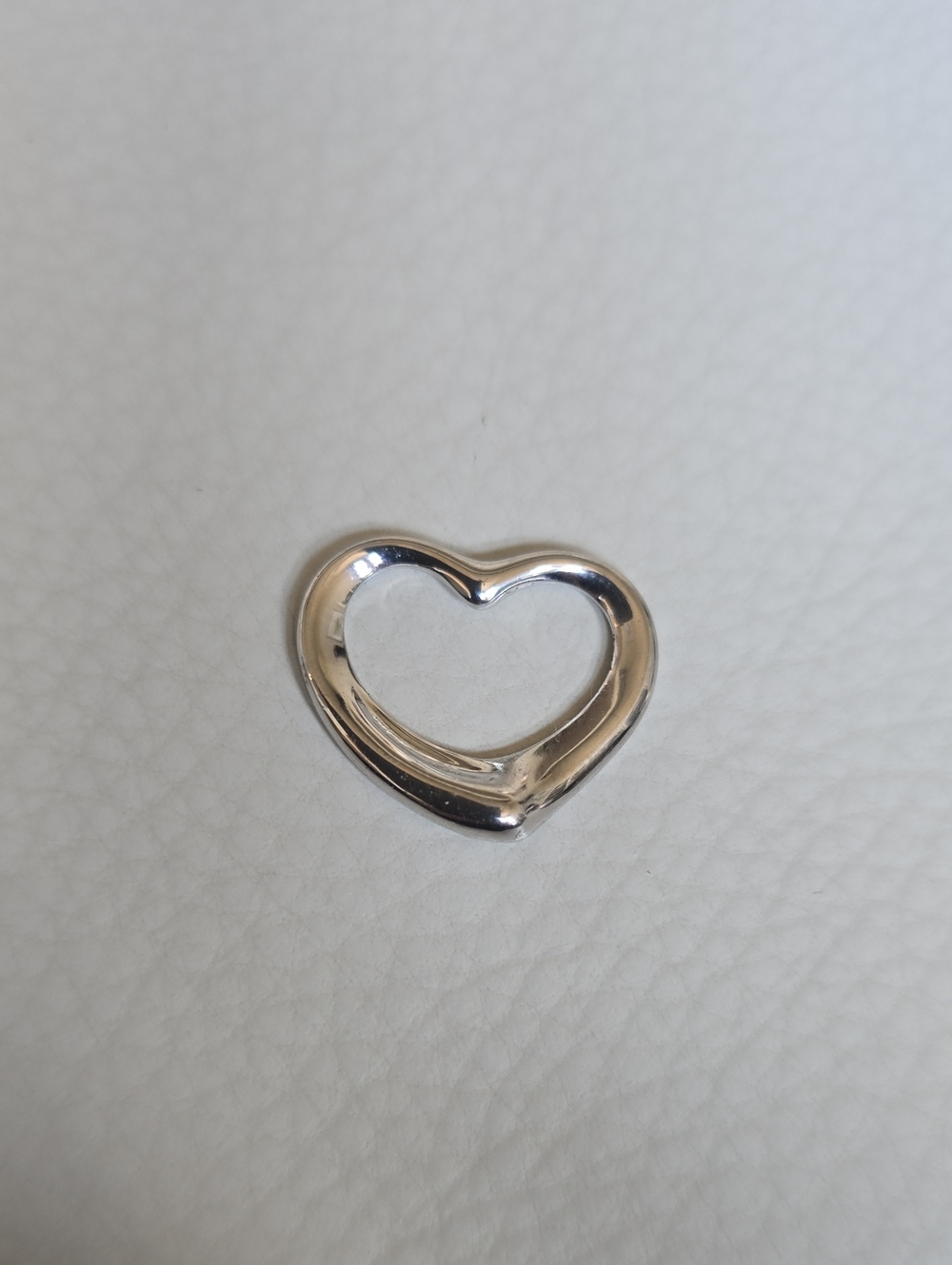 Tiffany & Co. Silver Elsa Peretti pendant